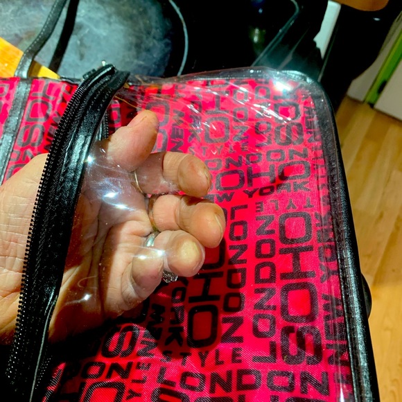 SOHO London New York cosmetic:jewelry travel - Picture 6 of 15